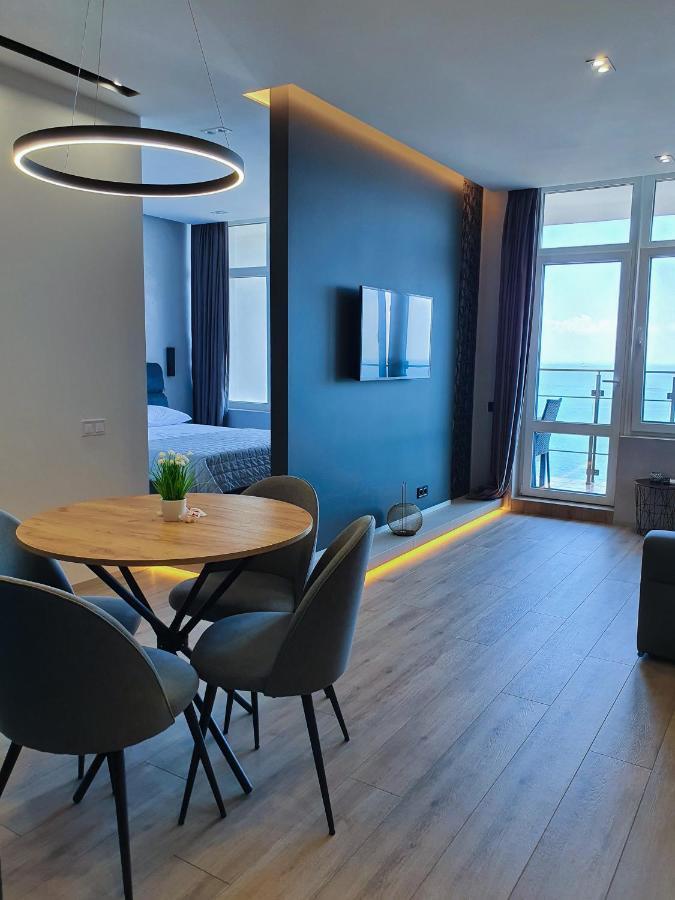 Level 24 - Sea & Sky View Apartment オデッサ エクステリア 写真